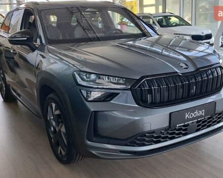 Шкода Kodiaq 2025 в Днепре (Днепропетровске) на Automoto.ua Шкода Kodiaq, объемом двигателя 1.97 л и пробегом 0 тыс. км за 50909 $, фото 2 на Automoto.ua
