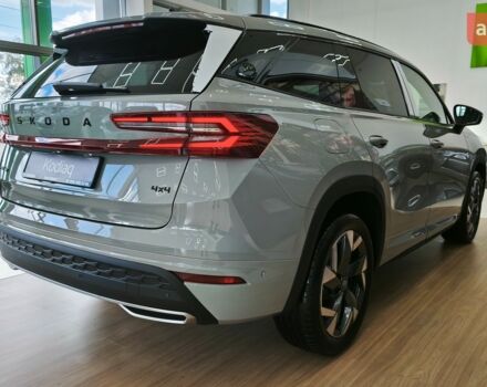 Шкода Kodiaq 2025 у Кропивницькому (Кіровограді) на Automoto.ua Шкода Kodiaq, об'ємом двигуна 1.98 л та пробігом 0 тис. км за 50362 $, фото 6 на Automoto.ua