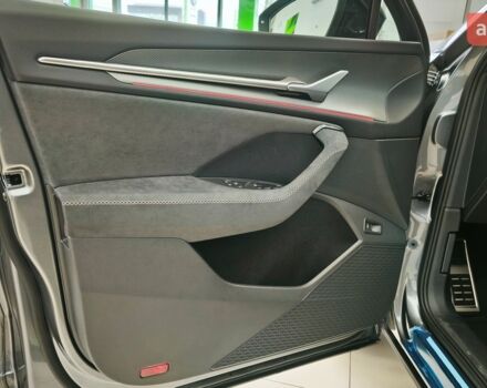 Шкода Kodiaq 2025 у Кропивницькому (Кіровограді) на Automoto.ua Шкода Kodiaq, об'ємом двигуна 1.97 л та пробігом 0 тис. км за 51737 $, фото 12 на Automoto.ua