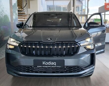 Шкода Kodiaq 2025 в Днепре (Днепропетровске) на Automoto.ua Шкода Kodiaq, объемом двигателя 1.97 л и пробегом 0 тыс. км за 50909 $, фото 1 на Automoto.ua