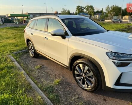 Шкода Kodiaq 2025 в Киеве на Automoto.ua Шкода Kodiaq, объемом двигателя 1.97 л и пробегом 0 тыс. км за 45871 $, фото 5 на Automoto.ua
