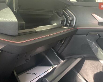 Шкода Kodiaq, объемом двигателя 1.98 л и пробегом 0 тыс. км за 47507 $, фото 33 на Automoto.ua