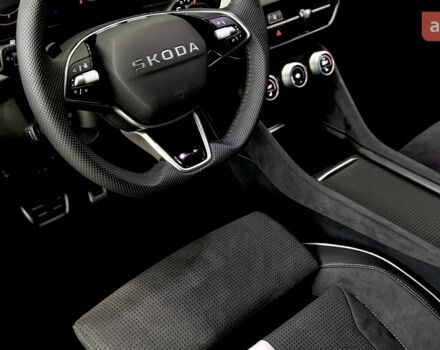 Шкода Kodiaq 2025 в Киеве на Automoto.ua Шкода Kodiaq, объемом двигателя 1.97 л и пробегом 0 тыс. км за 51286 $, фото 6 на Automoto.ua