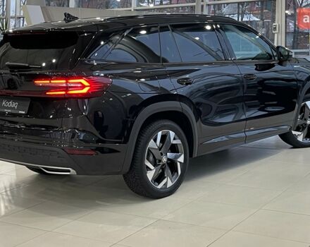 купити нове авто Шкода Kodiaq 2025 року від офіційного дилера Прага Авто на Кільцевій Шкода фото