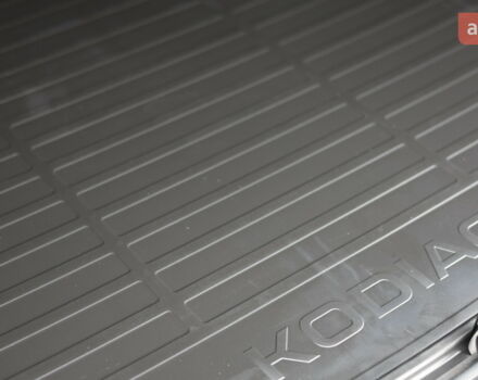 Шкода Kodiaq 2025 в Тернополе на Automoto.ua Шкода Kodiaq, объемом двигателя 1.97 л и пробегом 0 тыс. км за 51413 $, фото 26 на Automoto.ua
