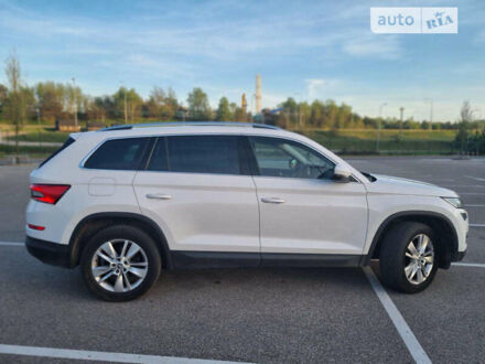 Шкода Kodiaq, объемом двигателя 2 л и пробегом 153 тыс. км за 22800 $, фото 1 на Automoto.ua