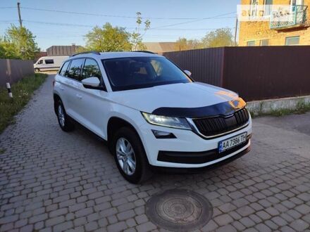 Шкода Kodiaq, объемом двигателя 1.97 л и пробегом 276 тыс. км за 21000 $, фото 1 на Automoto.ua