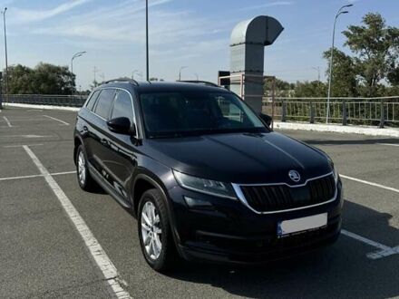 Шкода Kodiaq 2018 в Киеве на Automoto.ua Шкода Kodiaq, объемом двигателя 1.97 л и пробегом 178 тыс. км за 26500 $, фото 1 на Automoto.ua
