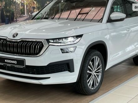 Шкода Kodiaq, об'ємом двигуна 1.97 л та пробігом 0 тис. км за 49617 $, фото 1 на Automoto.ua