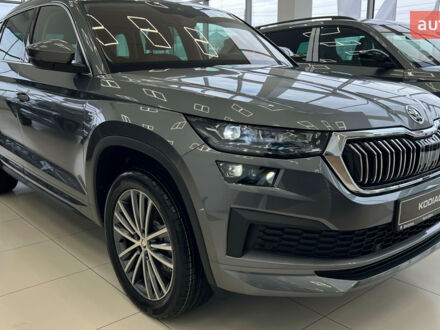 Шкода Kodiaq 2022 в Кропивницком (Кировограде) на Automoto.ua Шкода Kodiaq, объемом двигателя 1.97 л и пробегом 0 тыс. км за 49570 $, фото 1 на Automoto.ua