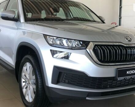 купить новое авто Шкода Kodiaq 2023 года от официального дилера Моторкрафт Шкода фото