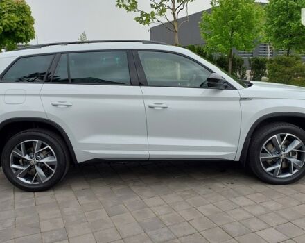 купити нове авто Шкода Kodiaq 2023 року від офіційного дилера АСТ-КОМБІ Шкода фото