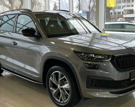 купить новое авто Шкода Kodiaq 2023 года от официального дилера Моторкрафт Шкода фото