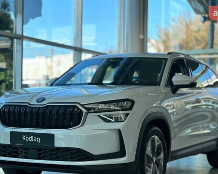 купити нове авто Шкода Kodiaq 2024 року від офіційного дилера Євромоторс Skoda Шкода фото