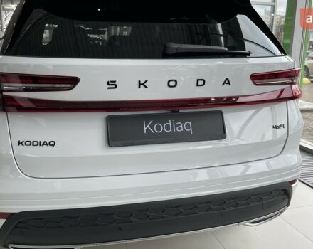 купити нове авто Шкода Kodiaq 2025 року від офіційного дилера Прага Авто на Кільцевій Шкода фото