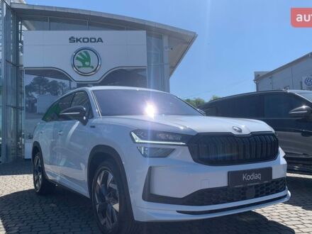 Шкода Kodiaq 2025 в Ужгороде на Automoto.ua Шкода Kodiaq, объемом двигателя 1.97 л и пробегом 0 тыс. км за 52714 $, фото 1 на Automoto.ua