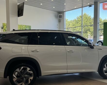 Шкода Kodiaq 2025 года купить новое авто Шкода Kodiaq 2025 года от официального дилера Автоцентр AUTO.RIA Шкода фото