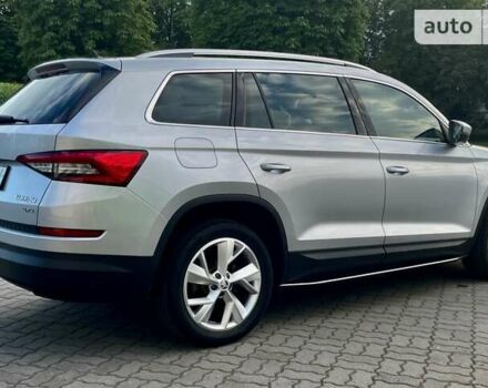Сірий Шкода Kodiaq, об'ємом двигуна 1.97 л та пробігом 89 тис. км за 32900 $, фото 10 на Automoto.ua