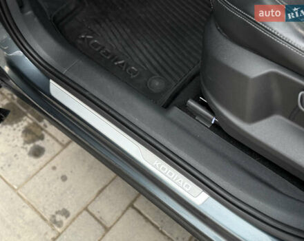 Сірий Шкода Kodiaq, об'ємом двигуна 2 л та пробігом 220 тис. км за 25750 $, фото 45 на Automoto.ua