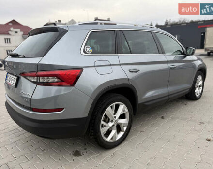 Серый Шкода Kodiaq, объемом двигателя 1.97 л и пробегом 225 тыс. км за 26800 $, фото 5 на Automoto.ua