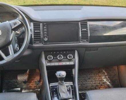 Сірий Шкода Kodiaq, об'ємом двигуна 1.4 л та пробігом 192 тис. км за 18699 $, фото 22 на Automoto.ua