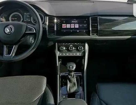 Сірий Шкода Kodiaq, об'ємом двигуна 1.97 л та пробігом 89 тис. км за 32900 $, фото 24 на Automoto.ua