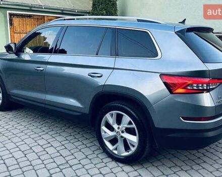 Серый Шкода Kodiaq, объемом двигателя 1.97 л и пробегом 230 тыс. км за 24500 $, фото 4 на Automoto.ua