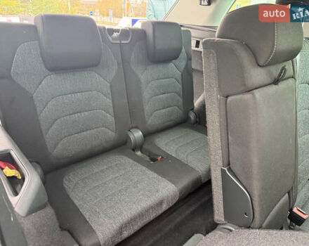 Серый Шкода Kodiaq, объемом двигателя 1.97 л и пробегом 225 тыс. км за 26800 $, фото 25 на Automoto.ua