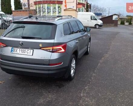 Шкода Kodiaq 2017 у Хмельницькому на Automoto.ua Сірий Шкода Kodiaq, об'ємом двигуна 1.97 л та пробігом 131 тис. км за 28500 $, фото 2 на Automoto.ua
