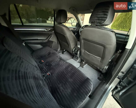 Серый Шкода Kodiaq, объемом двигателя 1.97 л и пробегом 121 тыс. км за 26450 $, фото 53 на Automoto.ua