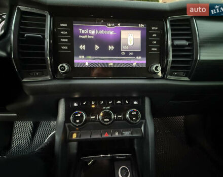 Серый Шкода Kodiaq, объемом двигателя 1.97 л и пробегом 121 тыс. км за 26450 $, фото 38 на Automoto.ua