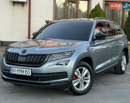 Серый Шкода Kodiaq, объемом двигателя 1.97 л и пробегом 121 тыс. км за 26450 $, фото 4 на Automoto.ua