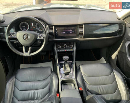 Сірий Шкода Kodiaq, об'ємом двигуна 1.97 л та пробігом 299 тис. км за 23400 $, фото 12 на Automoto.ua