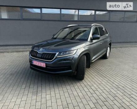 Серый Шкода Kodiaq, объемом двигателя 1.97 л и пробегом 212 тыс. км за 26999 $, фото 10 на Automoto.ua