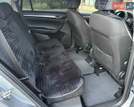 Серый Шкода Kodiaq, объемом двигателя 1.97 л и пробегом 121 тыс. км за 26450 $, фото 56 на Automoto.ua