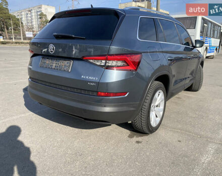 Серый Шкода Kodiaq, объемом двигателя 1.97 л и пробегом 180 тыс. км за 26000 $, фото 8 на Automoto.ua