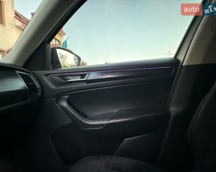 Серый Шкода Kodiaq, объемом двигателя 1.97 л и пробегом 121 тыс. км за 26450 $, фото 60 на Automoto.ua