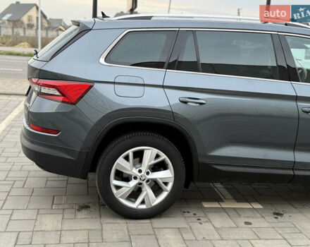 Сірий Шкода Kodiaq, об'ємом двигуна 2 л та пробігом 220 тис. км за 25750 $, фото 28 на Automoto.ua