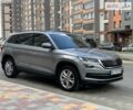 Серый Шкода Kodiaq, объемом двигателя 1.97 л и пробегом 277 тыс. км за 23900 $, фото 11 на Automoto.ua