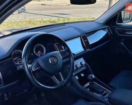 Шкода Kodiaq 2017 в Львове на Automoto.ua Серый Шкода Kodiaq, объемом двигателя 1.4 л и пробегом 192 тыс. км за 18499 $, фото 16 на Automoto.ua