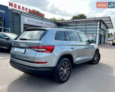 Серый Шкода Kodiaq, объемом двигателя 1.97 л и пробегом 149 тыс. км за 25400 $, фото 7 на Automoto.ua