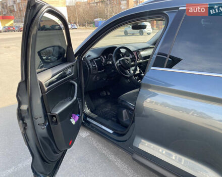 Серый Шкода Kodiaq, объемом двигателя 1.97 л и пробегом 180 тыс. км за 26000 $, фото 18 на Automoto.ua