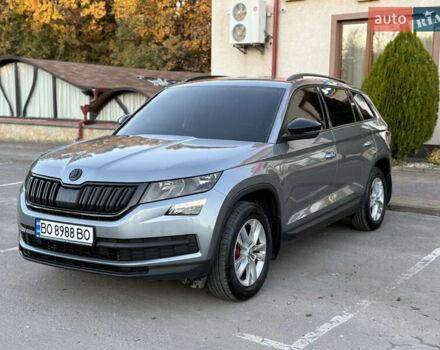 Серый Шкода Kodiaq, объемом двигателя 1.97 л и пробегом 121 тыс. км за 26450 $, фото 5 на Automoto.ua