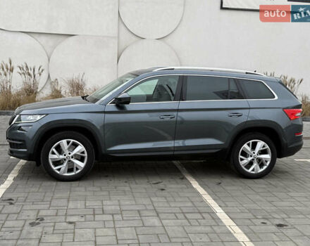 Сірий Шкода Kodiaq, об'ємом двигуна 2 л та пробігом 220 тис. км за 25750 $, фото 6 на Automoto.ua