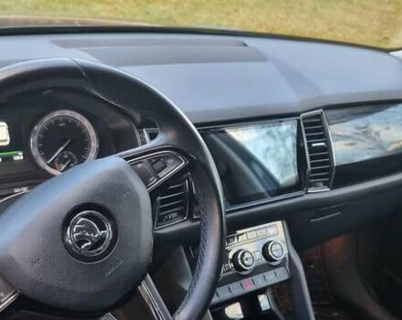 Сірий Шкода Kodiaq, об'ємом двигуна 1.4 л та пробігом 192 тис. км за 18699 $, фото 16 на Automoto.ua