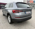 Серый Шкода Kodiaq, объемом двигателя 1.97 л и пробегом 225 тыс. км за 26800 $, фото 2 на Automoto.ua