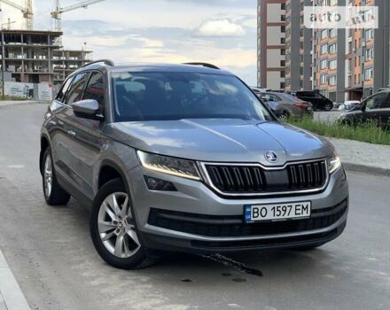 Серый Шкода Kodiaq, объемом двигателя 1.97 л и пробегом 277 тыс. км за 23900 $, фото 14 на Automoto.ua