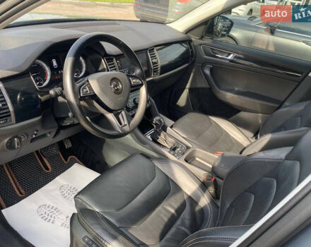 Сірий Шкода Kodiaq, об'ємом двигуна 1.97 л та пробігом 299 тис. км за 23400 $, фото 8 на Automoto.ua