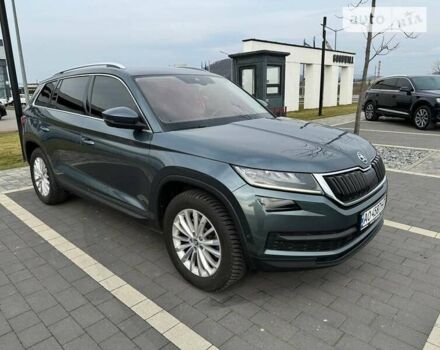 Сірий Шкода Kodiaq, об'ємом двигуна 1.97 л та пробігом 105 тис. км за 29999 $, фото 13 на Automoto.ua