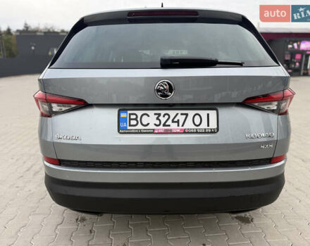 Серый Шкода Kodiaq, объемом двигателя 1.97 л и пробегом 225 тыс. км за 26800 $, фото 4 на Automoto.ua